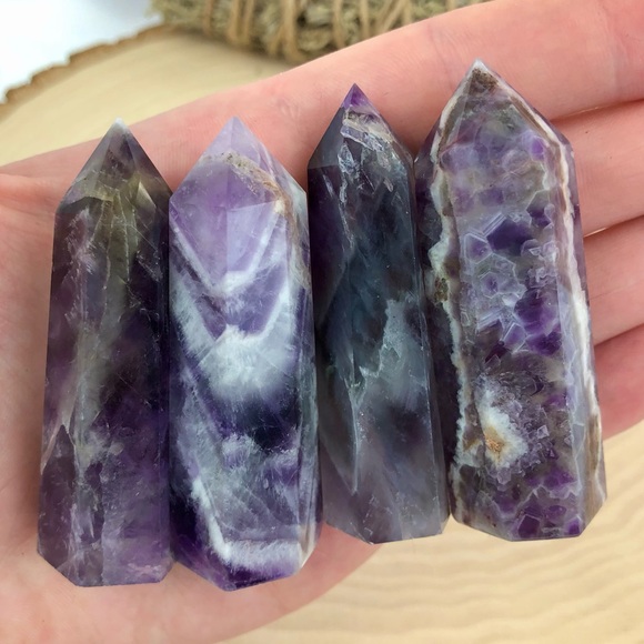 Dream Amethyst Stone Healing Crystal Pyramid Tower Wand Point Obelisk Rock - Picture 6 of 9